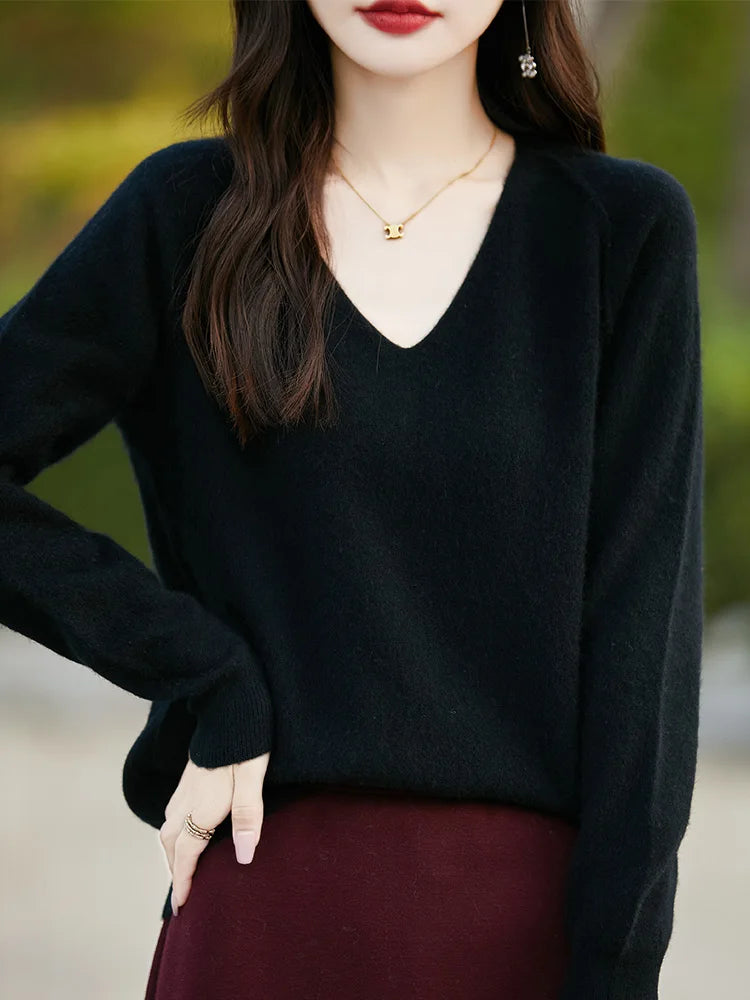 Relaxed Merino V-Neck