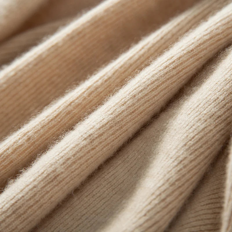 Women's cashmere turtleneck