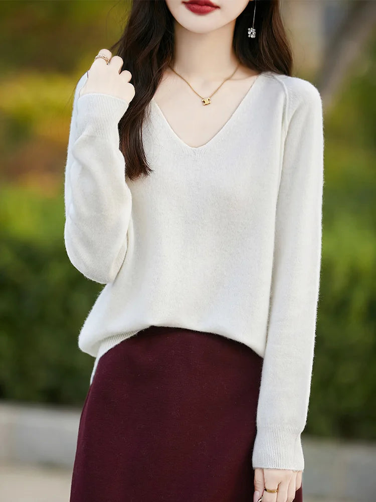 Relaxed Merino V-Neck