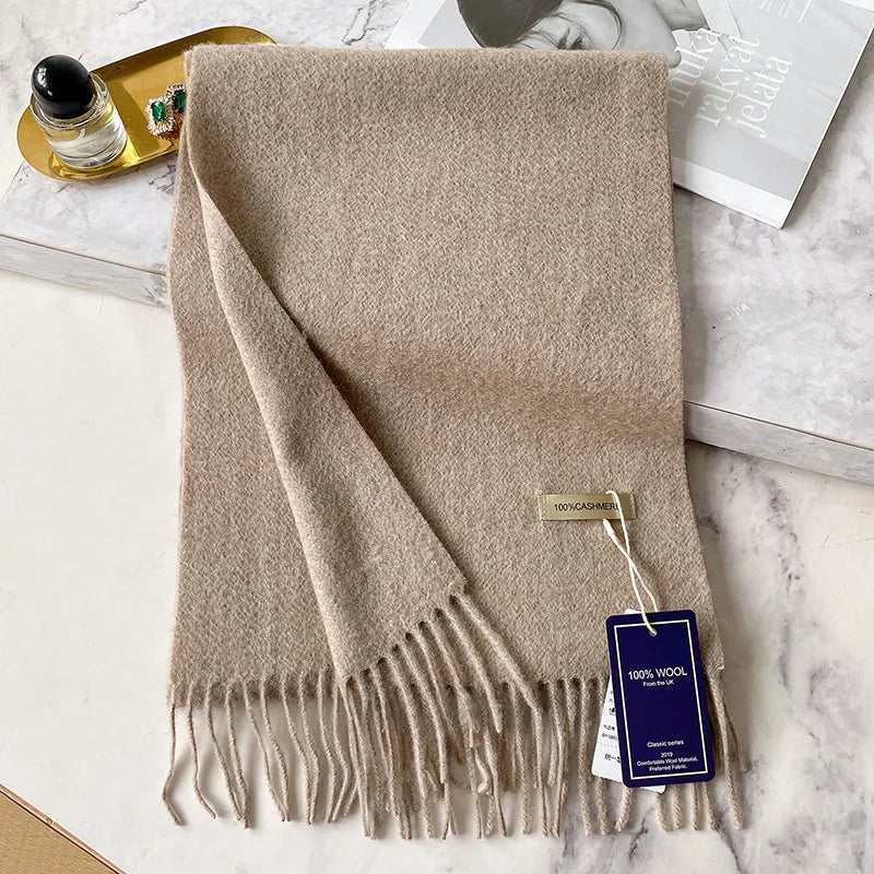 Large cashmere fringed scarf