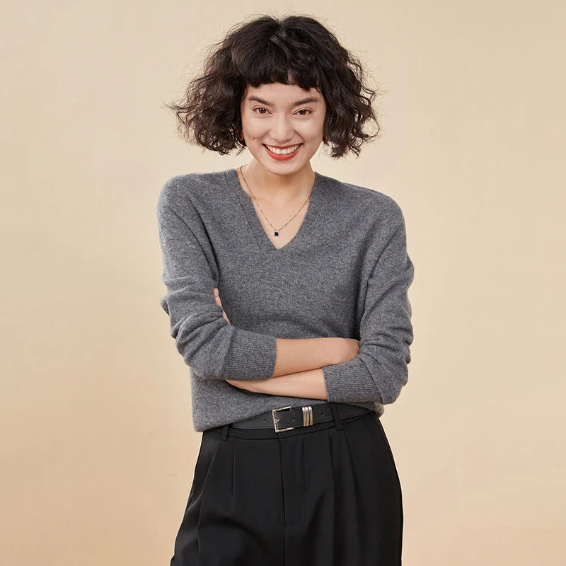 Relaxed Cashmere V-Neck