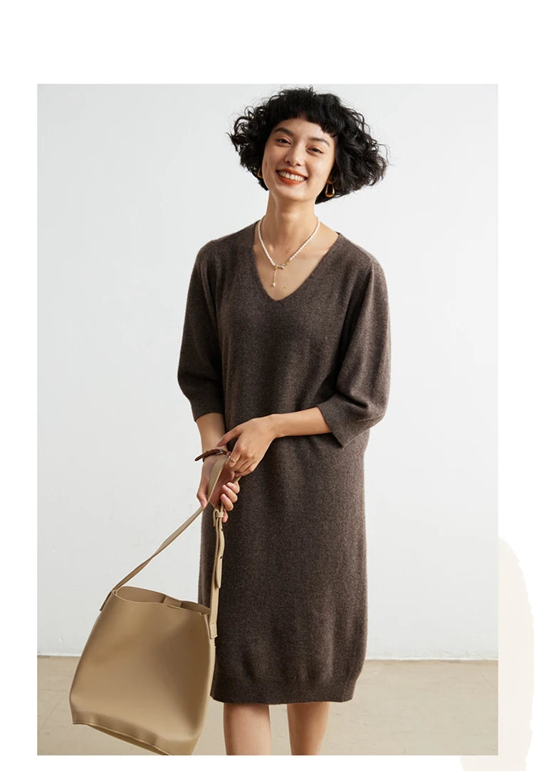 Cashmere V-neck midi dress