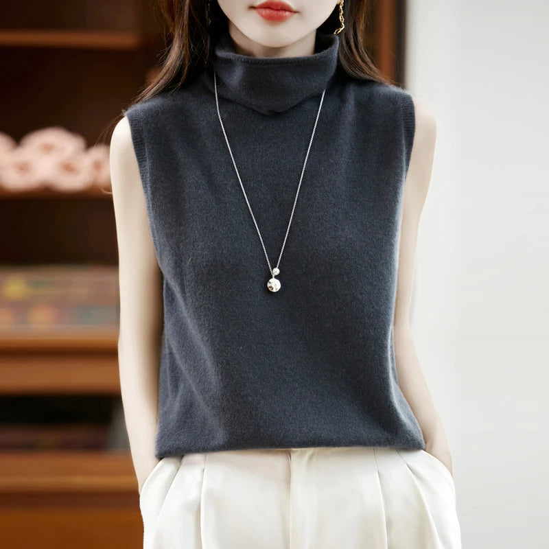 Sleeveless Merino Turtleneck