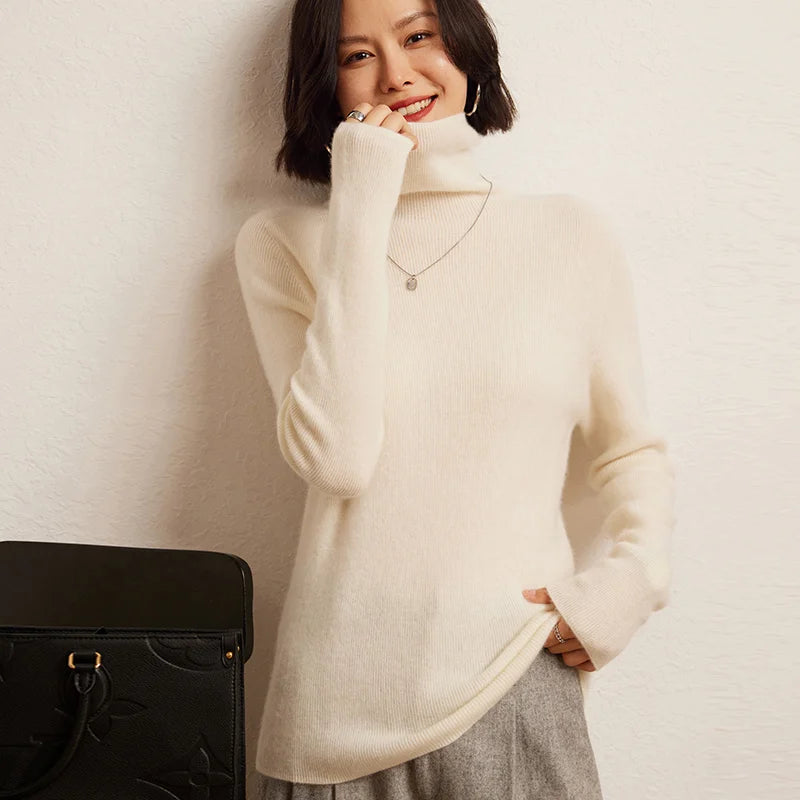 Women's cashmere turtleneck