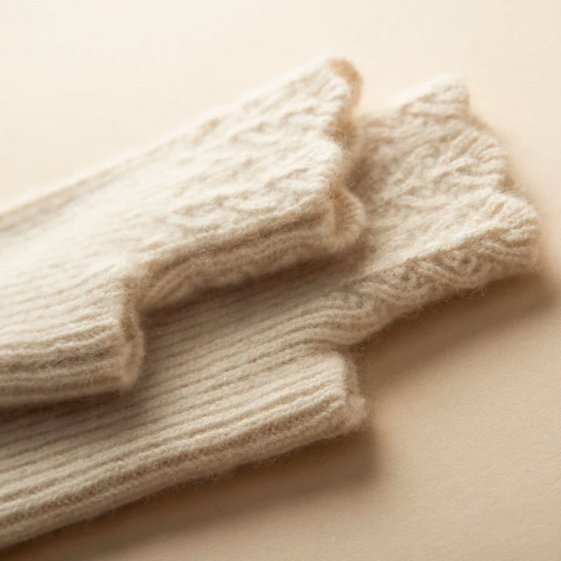 Cashmere half-finger gloves