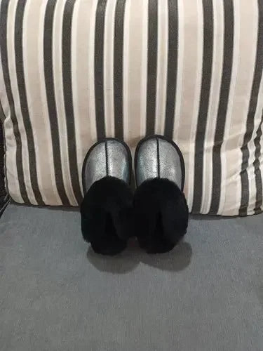 Sheepskin shearling slippers