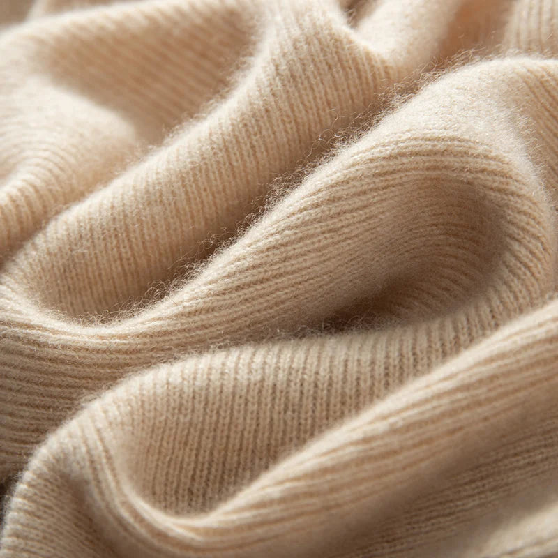 Women's cashmere turtleneck