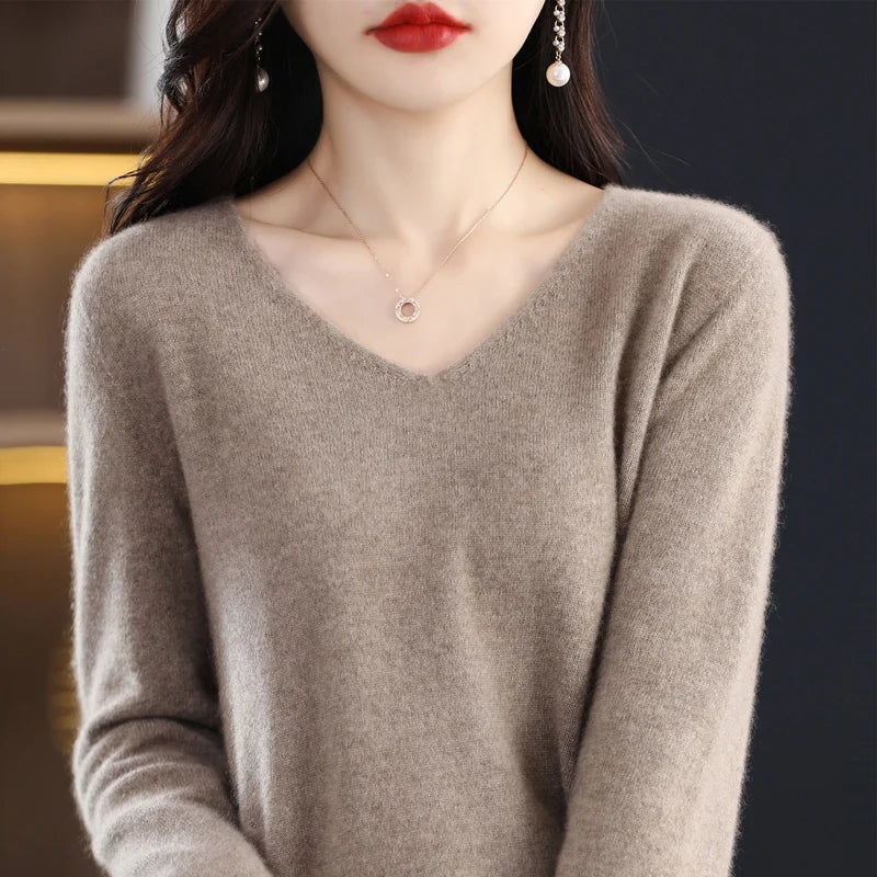 Women's merino V-neck sweater