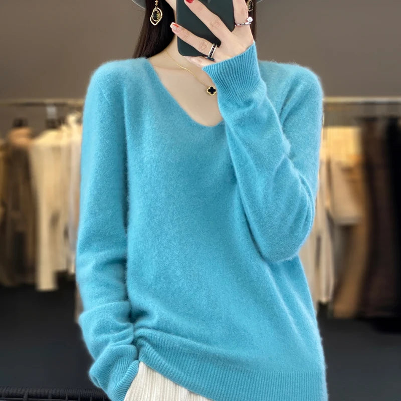 Women's merino V-neck sweater