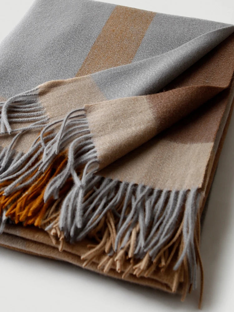Fringed colour-block lambswool throw