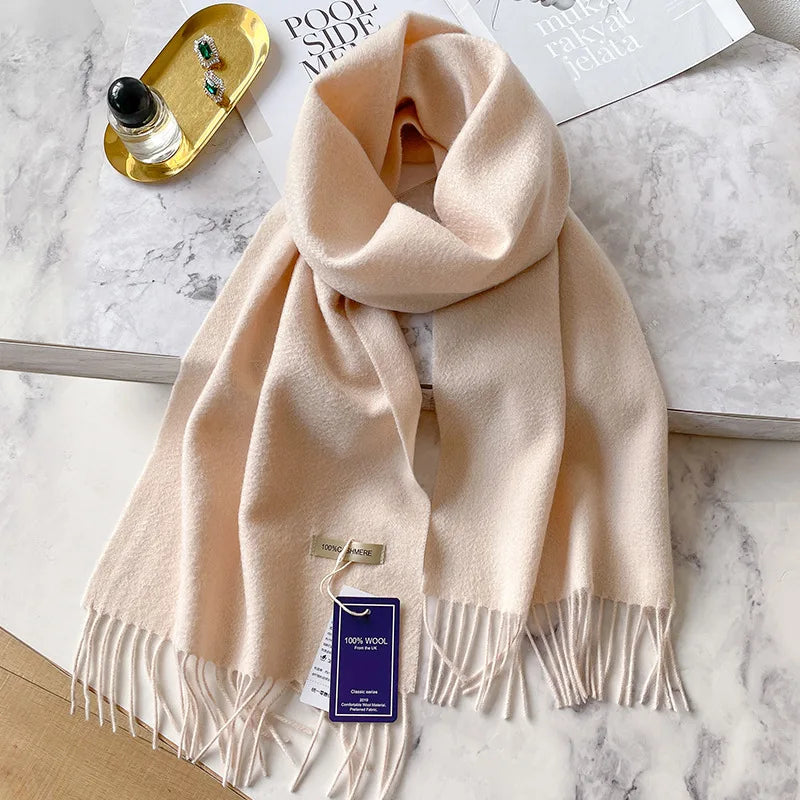Large cashmere fringed scarf