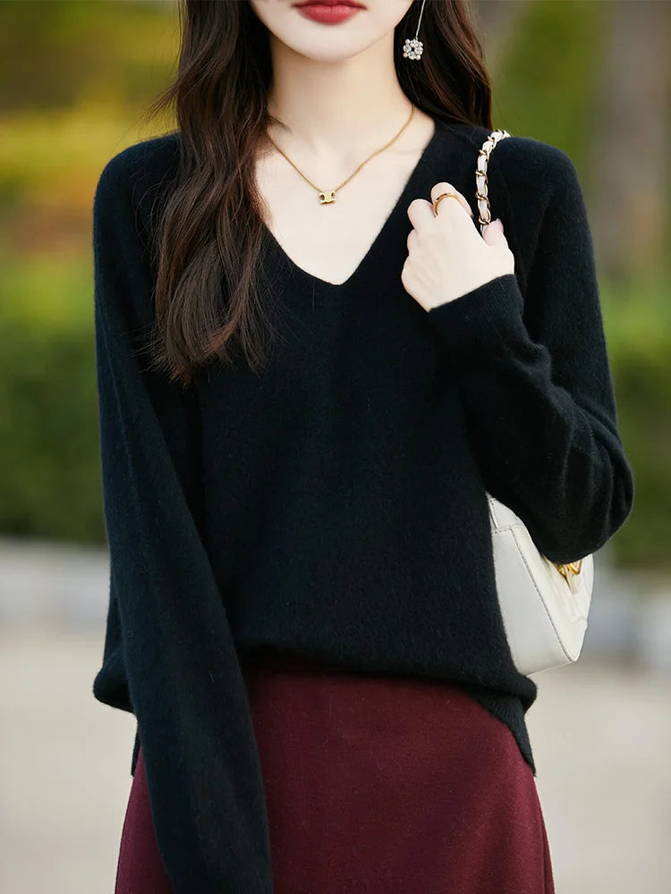 Relaxed Merino V-Neck
