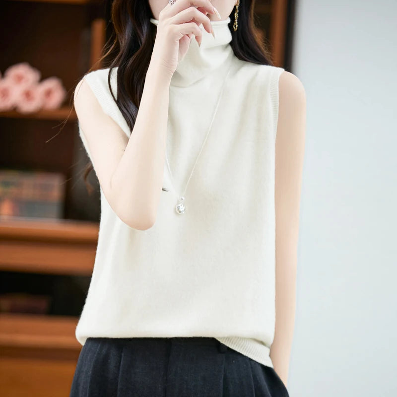Sleeveless Merino Turtleneck