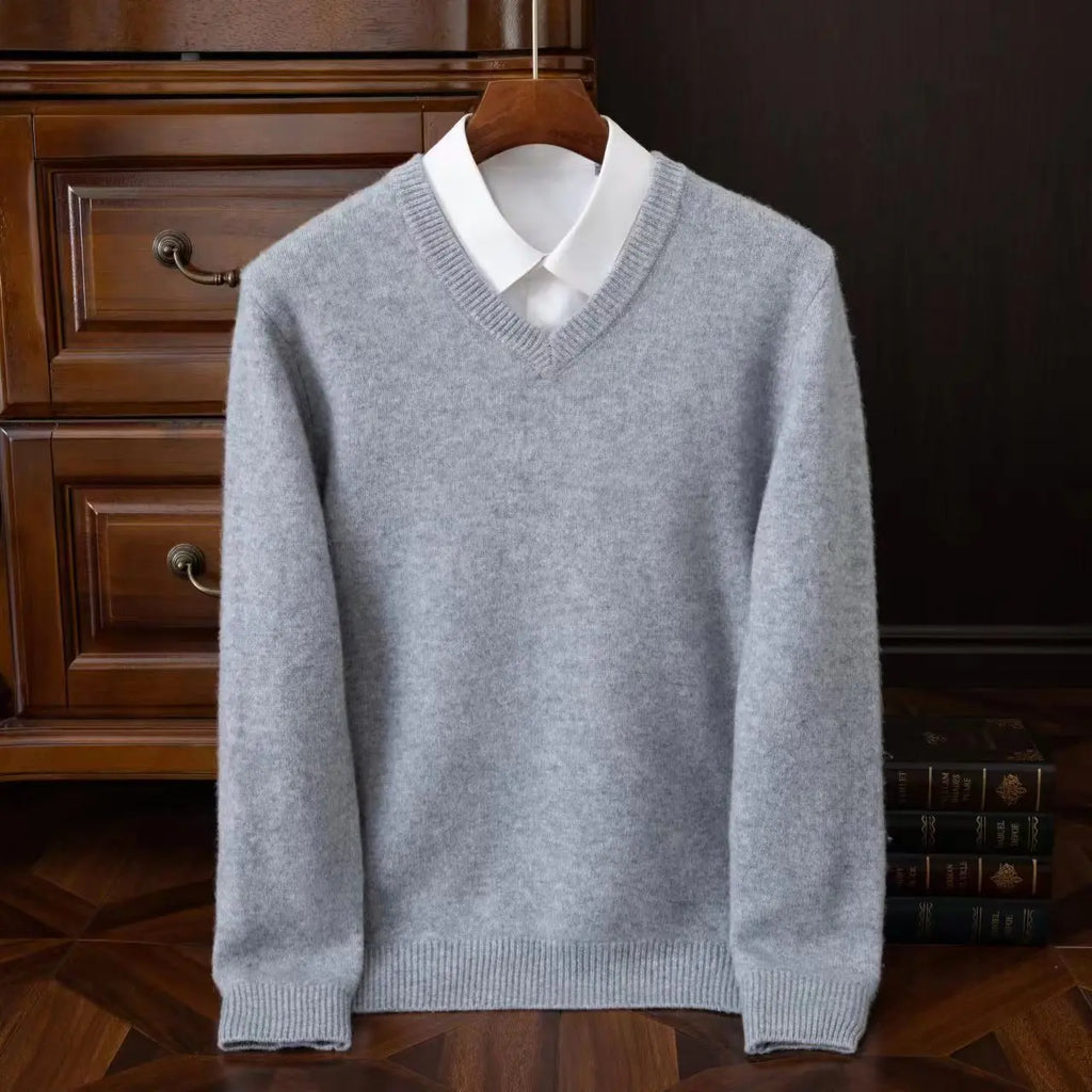 Men's merino V-neck sweater