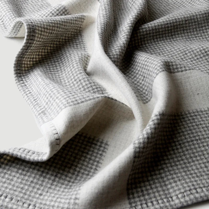 Houndstooth Wool Throw
