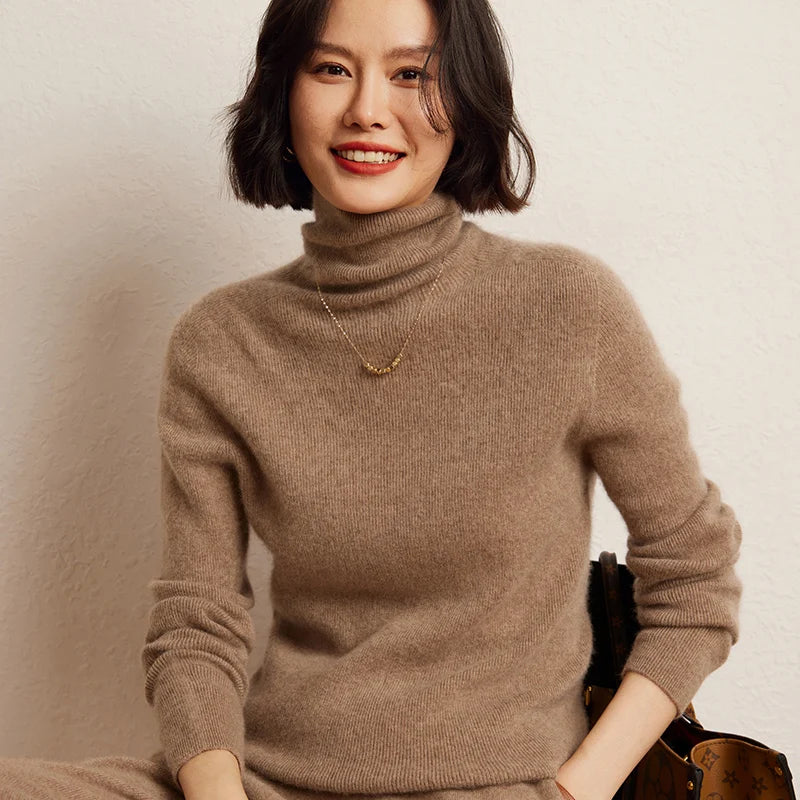 Women's cashmere turtleneck