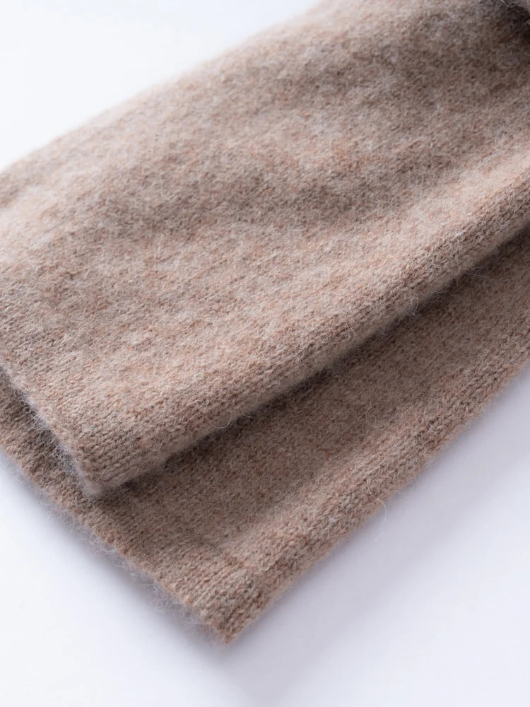 Plain knit baby alpaca scarf