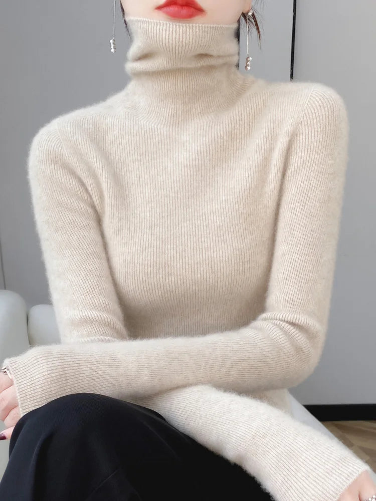 Slim Merino Turtleneck