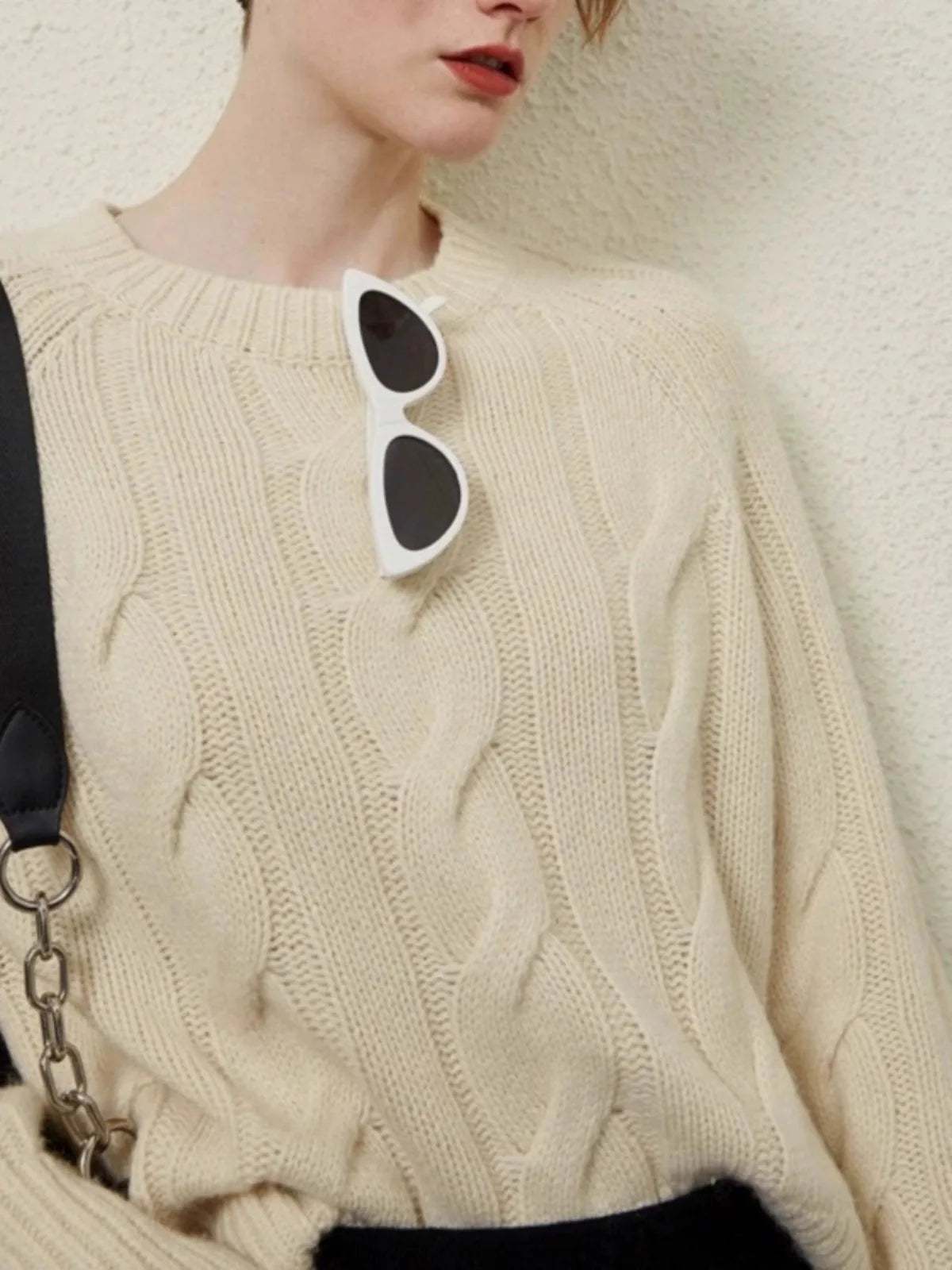 Women's cashmere cable crewneck