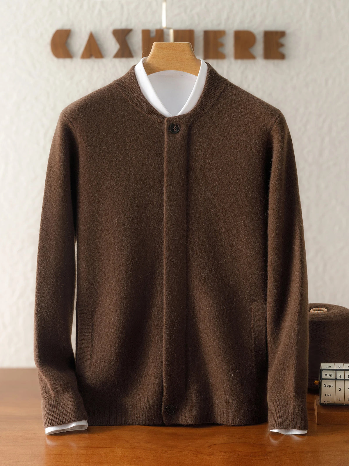 Men's cashmere baseball-collar knit jacket