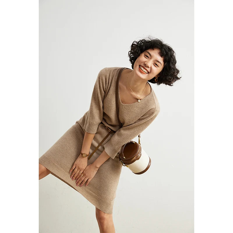 Cashmere V-neck midi dress