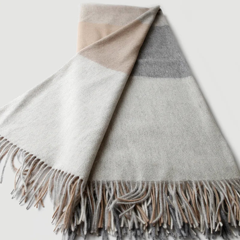 Fringed colour-block lambswool throw