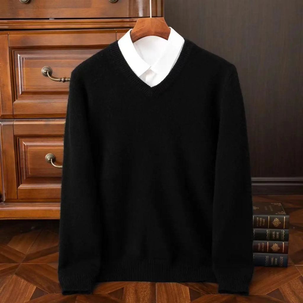 Men's merino V-neck sweater