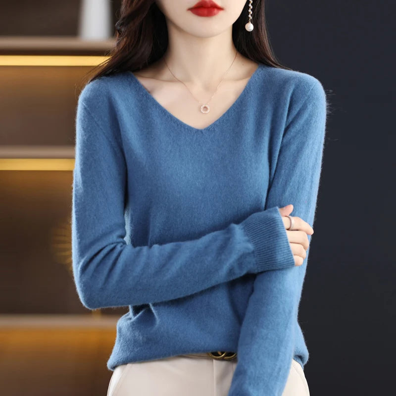 Women's merino V-neck sweater