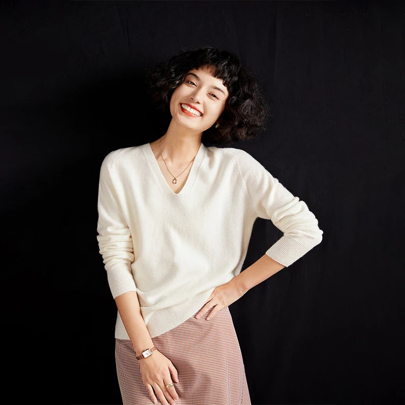 Relaxed Cashmere V-Neck